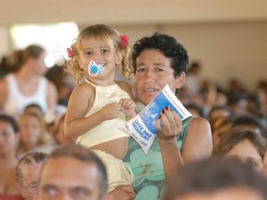 Famílias do Agreste temem que convênio do programa do leite não seja renovado