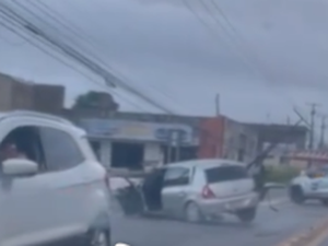 Motorista com supostos sinais de embriaguez sofre acidente na Via Expressa na manhã deste sábado, em Maceió