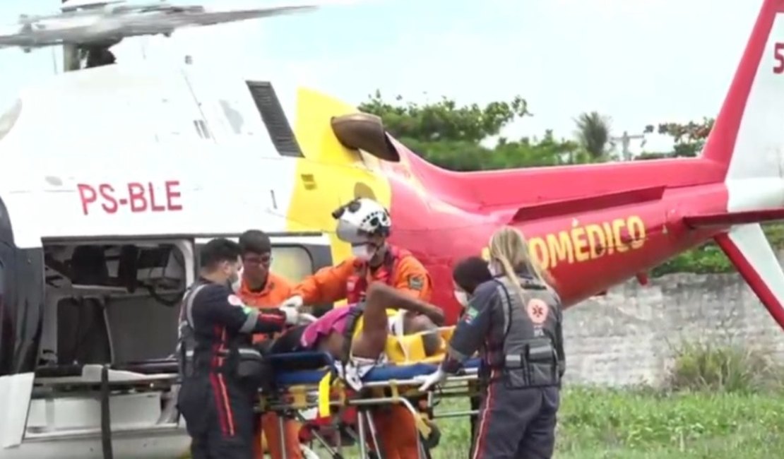 Motorista que trafegava na contramão fica preso às ferragens após grave colisão em São Miguel dos Campos