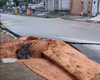[Vídeo] Asfalto rompe e lama assusta moradores em área de risco no Bom Parto