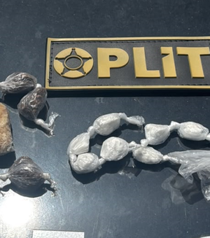 Homem é preso com maconha, crack e cocaína na praia de Pajuçara, em Maceió