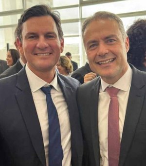 Presidente da AMA participa de cerimônia histórica do programa CNH do Brasil