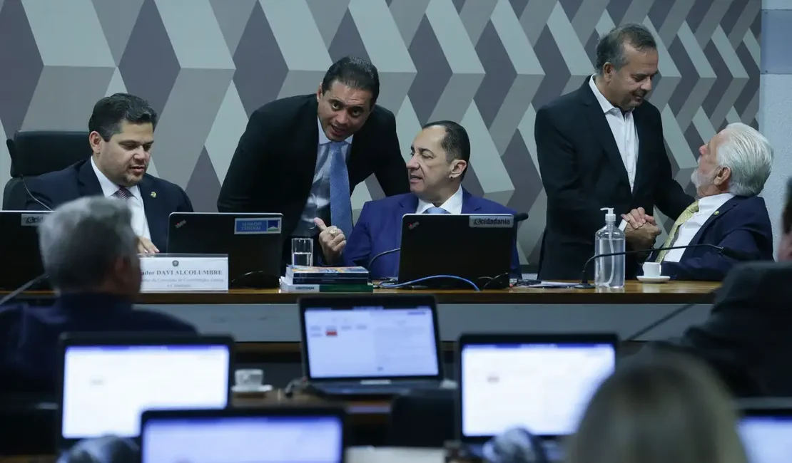 CCJ do Senado reduz prazo de inelegibilidade previsto na Ficha Limpa