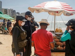 Recife proíbe fixação de cadeiras, mesas, som e coolers na orla da cidade no réveillon