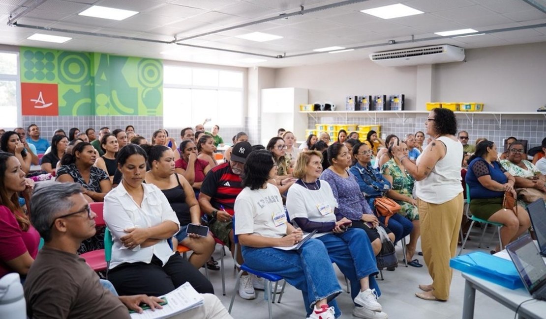 Educação de Maceió escolhe conselhos escolares de 148 unidades de ensino da rede pública municipal