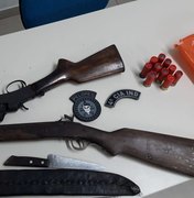 Homem é detido em Viçosa com armas dentro de casa após denúncia anônima