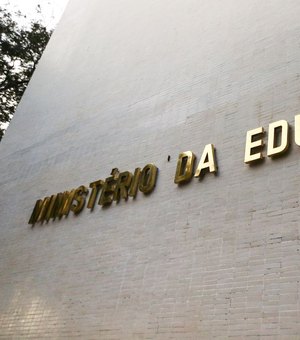 Governadora do Ceará será nova secretária executiva do MEC