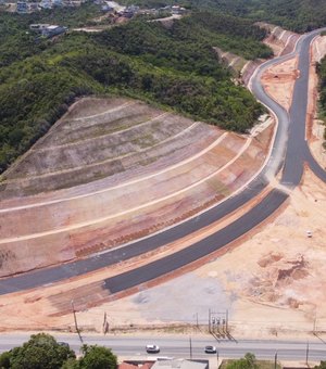 Tecnologia japonesa de resistência do solo aumenta estabilidade na obra na AL-102 Norte