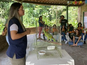 Crianças do Botânico Mirim conhecem o centro de triagem de animais silvestres