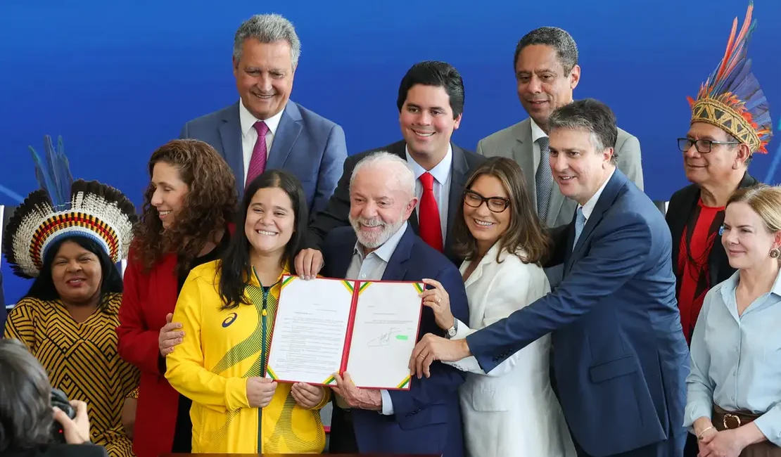 Lula envia para o Congresso projetos que criam a Unind e UFEsporte