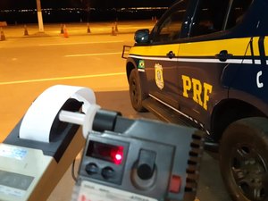 PRF de Alagoas prende quatro pessoas por embriaguez ao volante durante o fim de semana