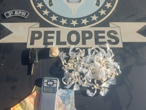 Jovem de 26 anos é preso pelo Pelopes com drogas na Canafístula, em Arapiraca