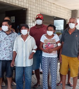 [Vídeo] Pacientes da hemodiálise do Afra Barbosa se opõem a transferência para o Chama