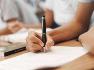 IBGE anuncia edital com 600 vagas para dezembro