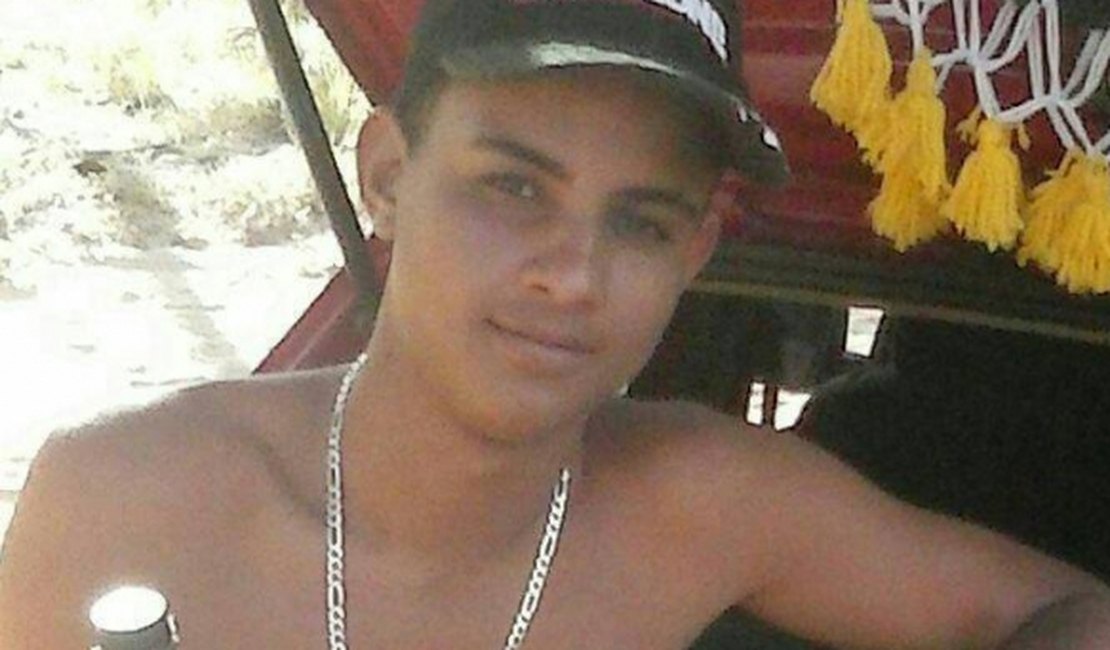 Menor desafia o perigo e acaba morrendo em jogo de 'roleta russa'