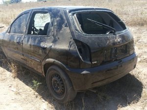 Policia Militar localiza veículo Celta roubado em Arapiraca