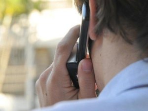 Governo corta pela metade gastos com telefone