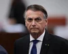 Bolsonaro tem alta após cirurgia no ombro e volta para prisão domiciliar