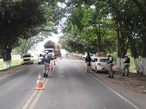 BPRv realiza fiscalizações em São Miguel dos Milagres e Maragogi