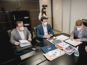 Prefeitura assina convênio com TJ para auxiliar mulheres em situação de violência