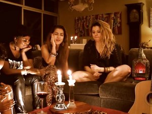 Rouge divulga vídeo cantando 'Um anjo veio me falar'