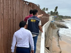 Inspeção para discutir danos ambientais é realizada pelo MPF em praia de Coruripe