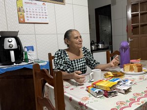 Alagoana supera 'derrame' após tratamento especializado no HGE