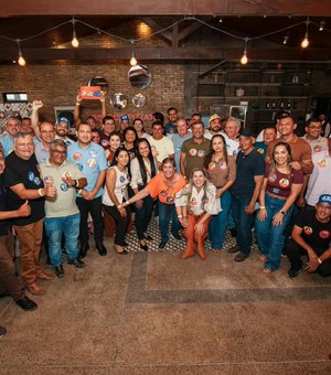 Célia Rocha participa de encontro com mais de 100 lideranças políticas do agreste