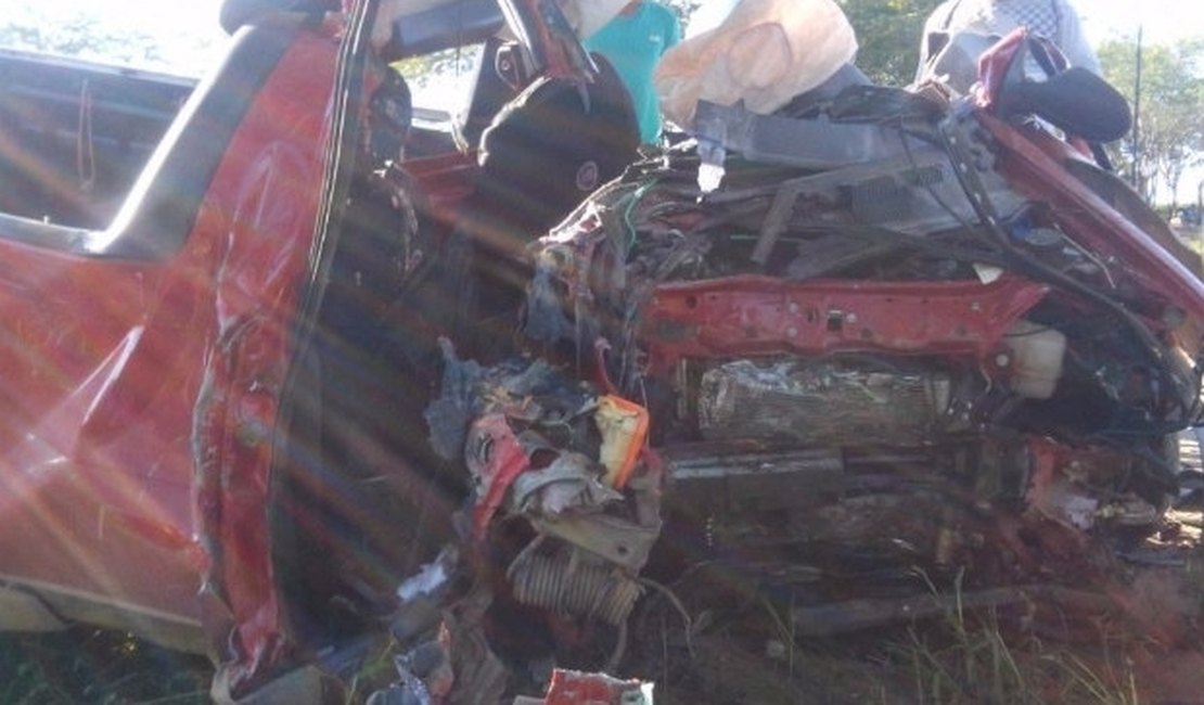 Homem descobre traição e provoca acidente com três mortes na PE-90