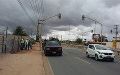 SMTT de Arapiraca tem apoio do DER para consertar semáforos na AL-220