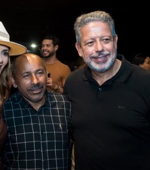 Arthur Lira prestigia celebração dos 64 anos do município de Belém