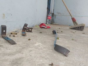 Detentos forçam grades e fogem da Central de Polícia de Arapiraca 