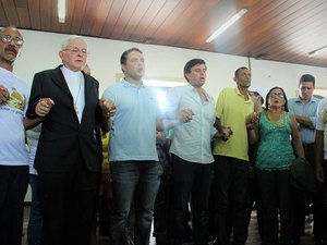 Governador anuncia recursos para casas acolhedoras de dependentes químicos