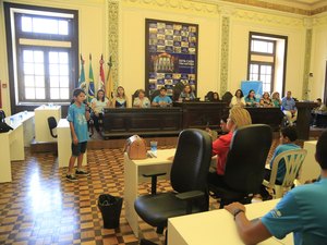 Câmara recebe crianças e adolescentes atendidos pelo Unicef em Maceió