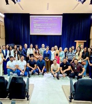 Gestores debatem segurança da mulher e combate à violência em Girau