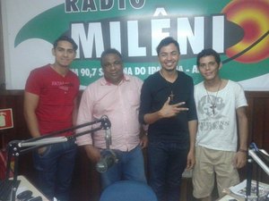 Jovens Oliventinos da Banda Ágape RM participaram do programa '' Domingão do Cristão ''