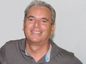 Justiça bloqueia R$ 2 milhões do prefeito de Canapi