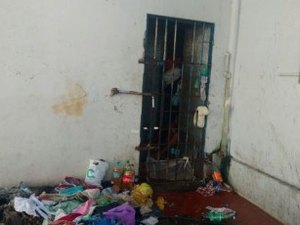 Após serrar a grade da cela, preso foge da Central de Polícia de Arapiraca