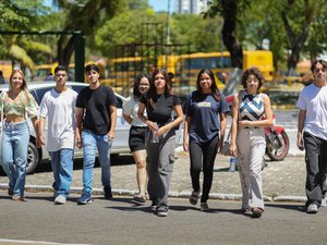 Missão cumprida: candidatos ao intercâmbio na Inglaterra encerram provas em todo o estado neste domingo