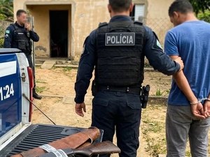 Homem é denunciado por atirar em animais e preso com arma em Arapiraca