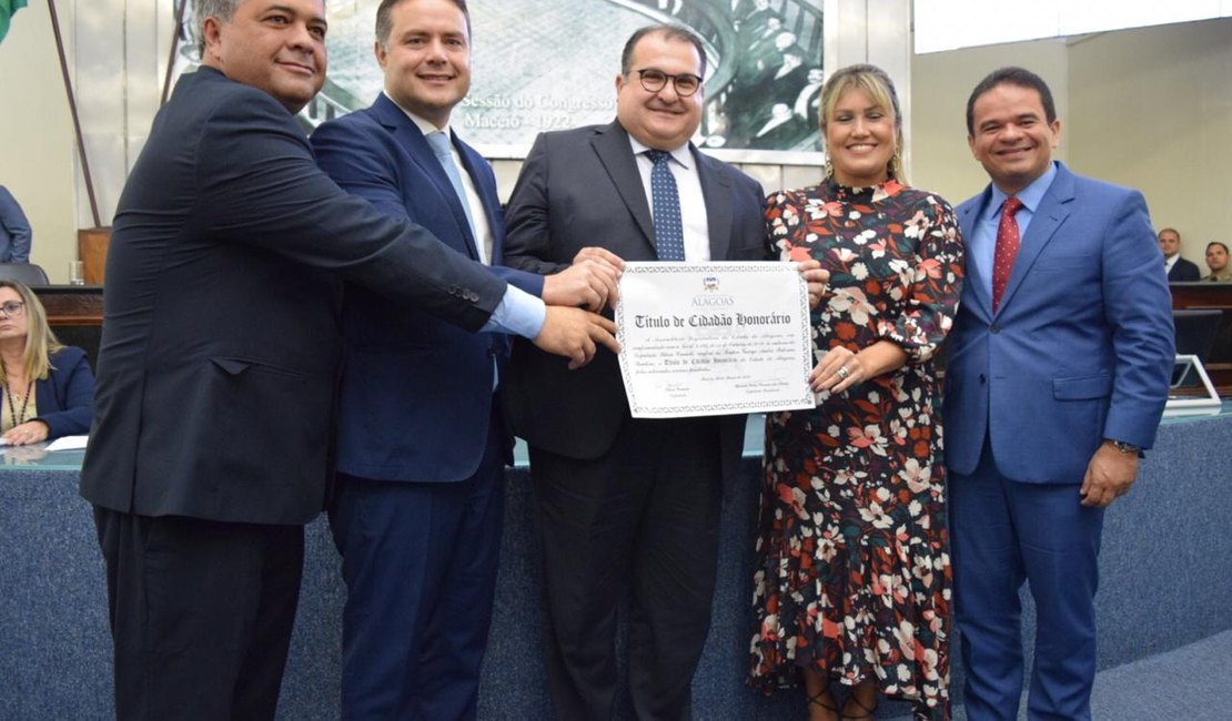 George Santoro recebe o título de Cidadão Honorário de Alagoas