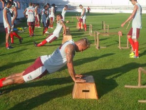 Laelson Lopes tem apenas uma dúvida para amistoso contra o Treze-PB