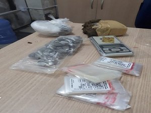 Acusado de tráfico quebra viatura da PM durante prisão