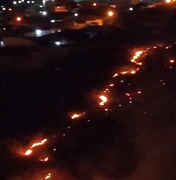 Incêndio de grandes proporções em área de mata assusta moradores de Santana