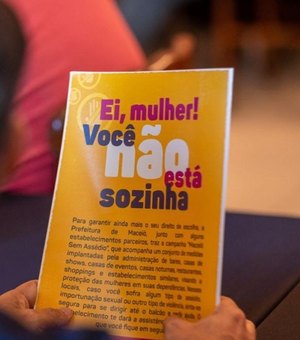 Prefeitura realiza capacitação sobre assédio com ambulantes da orla de Maceió