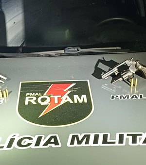Casal é preso com armas de fogo após abordagem no Tabuleiro do Martins