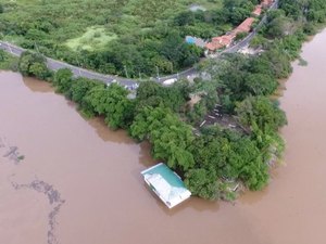 Chuvas atingem estados do Norte e Nordeste, com inundações e interdições