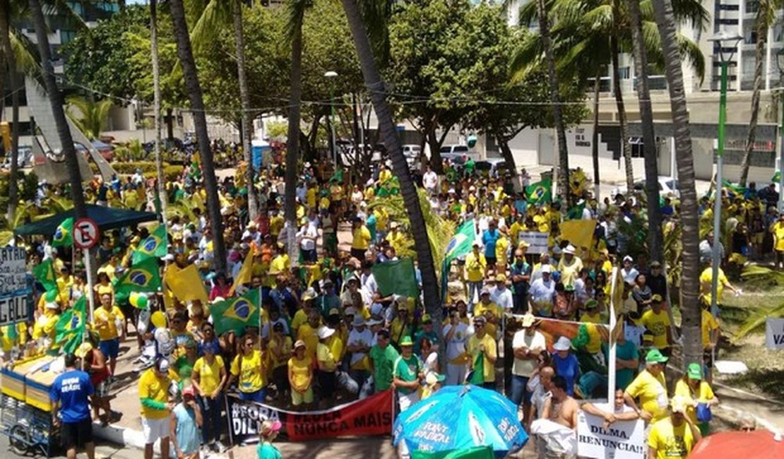 Movimento 'Vem Pra Rua' confirma protesto fora Temer no domingo em Maceió 