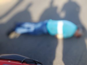 Homem perde controle de motocicleta e sofre acidente em Craíbas