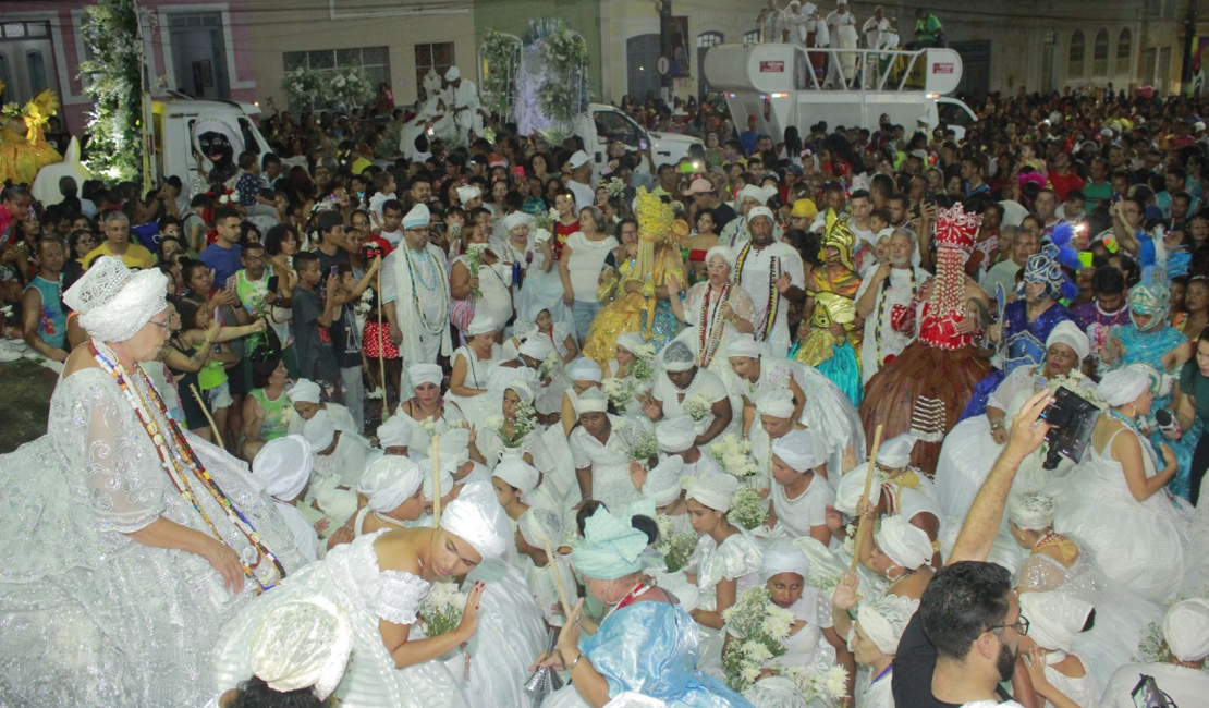 Tradicional Lavagem das Escadarias da Igreja do Rosário abre o carnaval de Penedo nesta sexta (28)